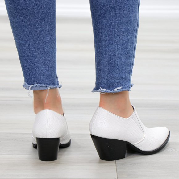 Slip On White Snake Texture Low Cut Booties - Picture 7 of 11